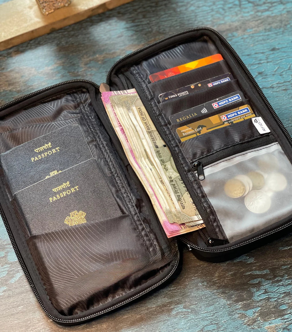 Luxury Waterproof PU Leather Passport Bag